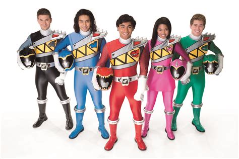 Cast of power rangers dino super charge - Who Is Power Rangers' Heckyl, aka the Dark Ranger? Carter made a single appearance as Heckyl in Dino Charge before becoming a much more prominent player in its follow-up, Dino Super Charge. Heckyl ...